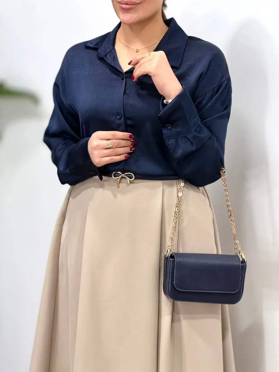 شومیز ساتن ابریشم آیسو نازلی